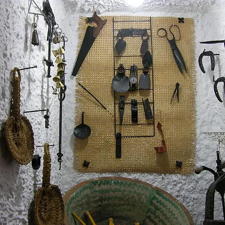 Cuevas La Cocinillas Graena